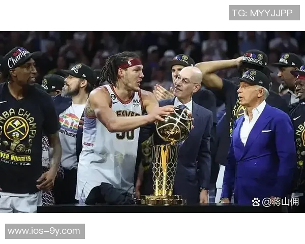 阿隆戈登化身约老师全场贡献8分10板11助攻正负值高达14